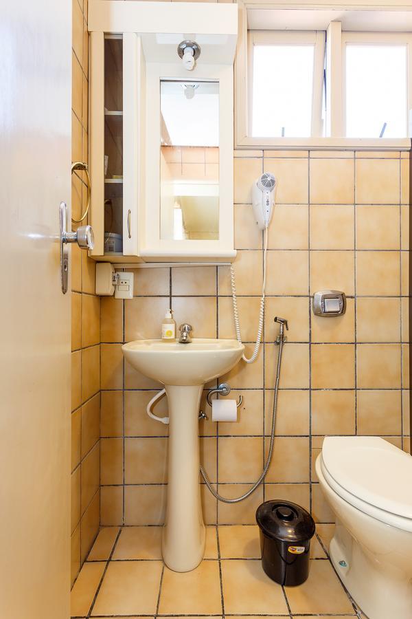 Pousada Residencial Alamandas Hotel ฟลอเรียนอโปลิส ภายนอก รูปภาพ